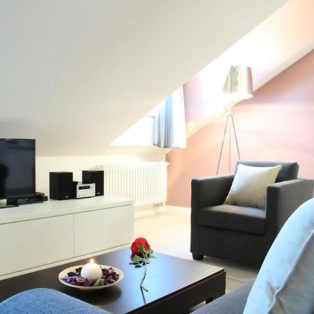 Central Prague Apartments Экстерьер фото
