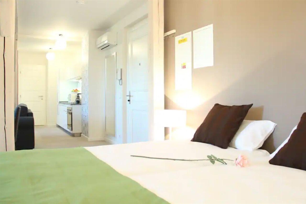 Central Prague Apartments Экстерьер фото