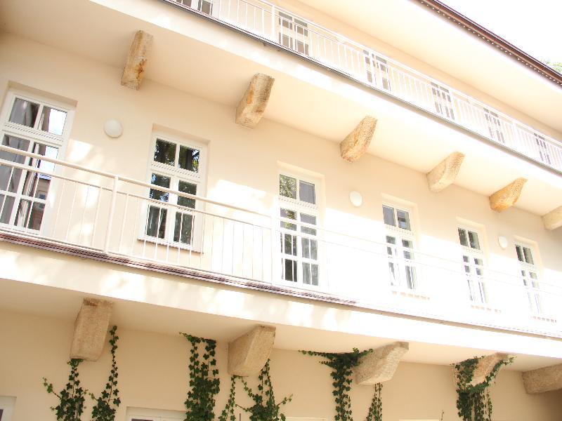 Central Prague Apartments Экстерьер фото