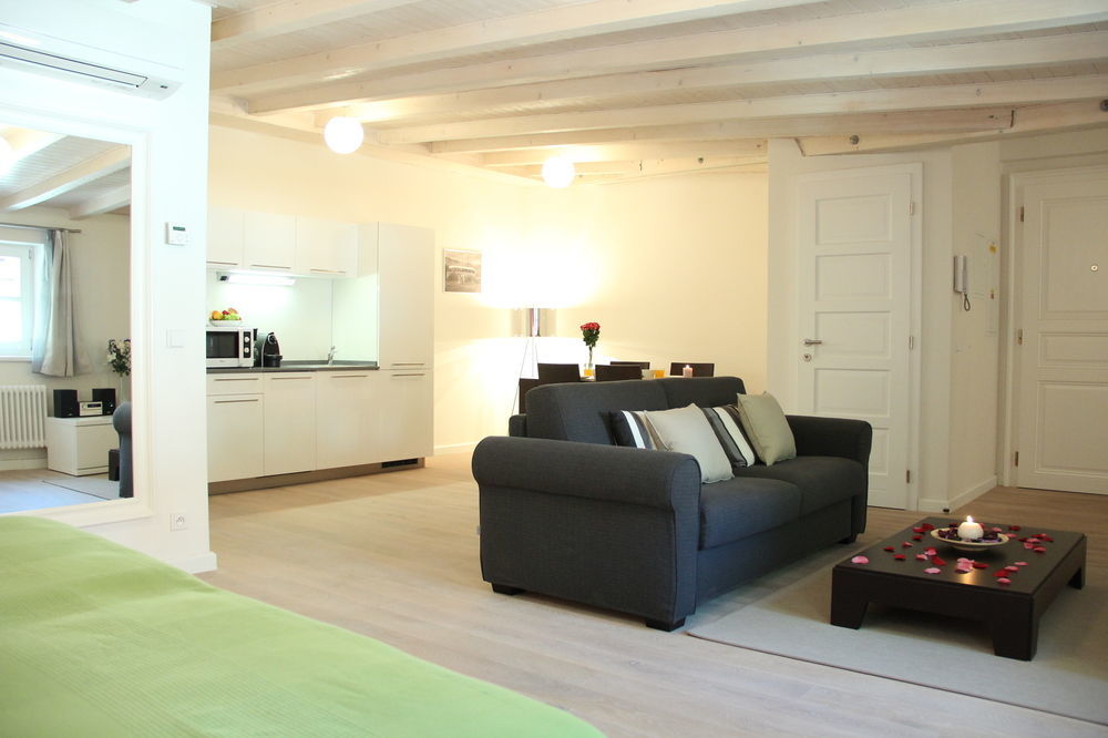 Central Prague Apartments Экстерьер фото