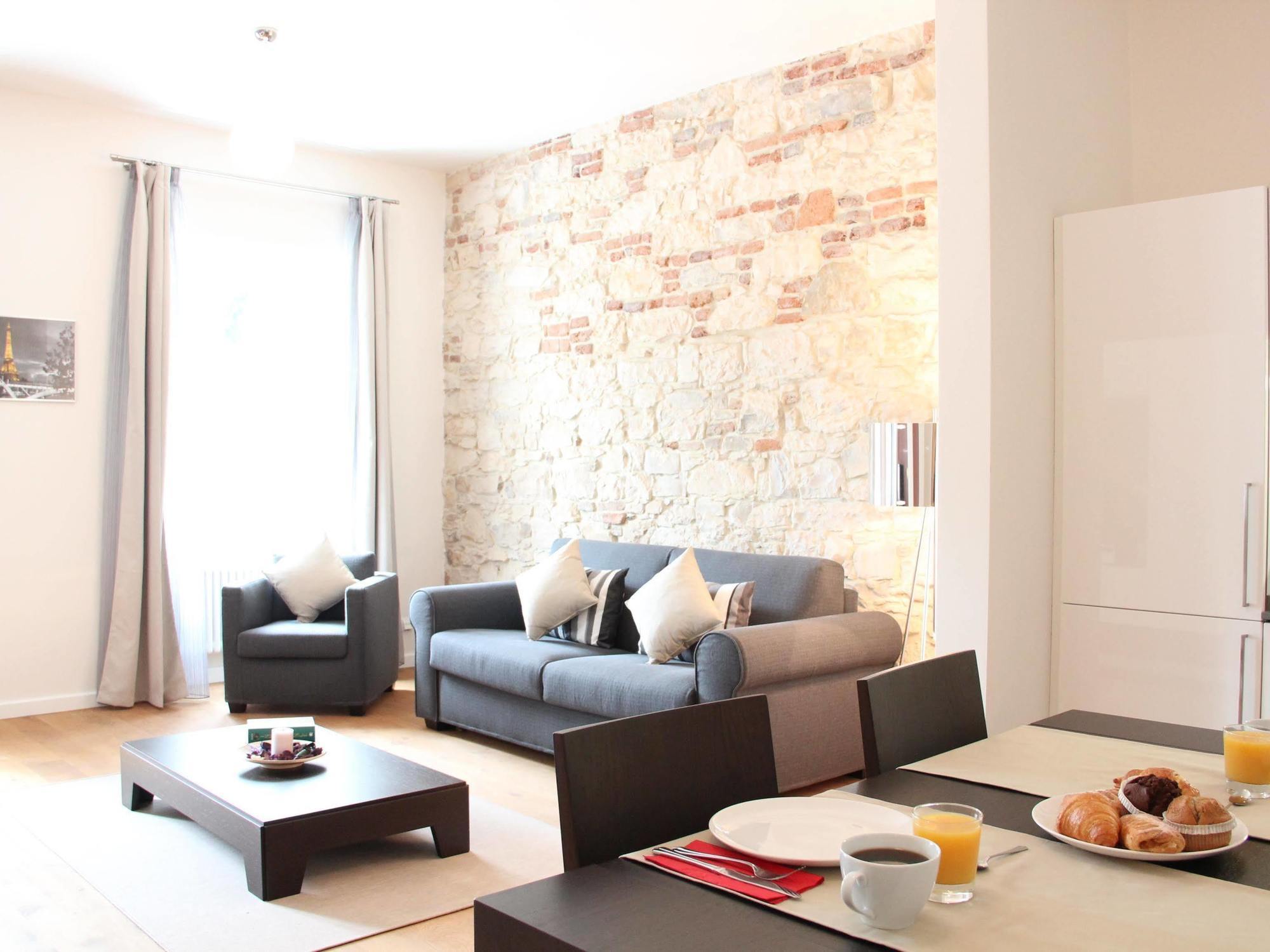 Central Prague Apartments Экстерьер фото