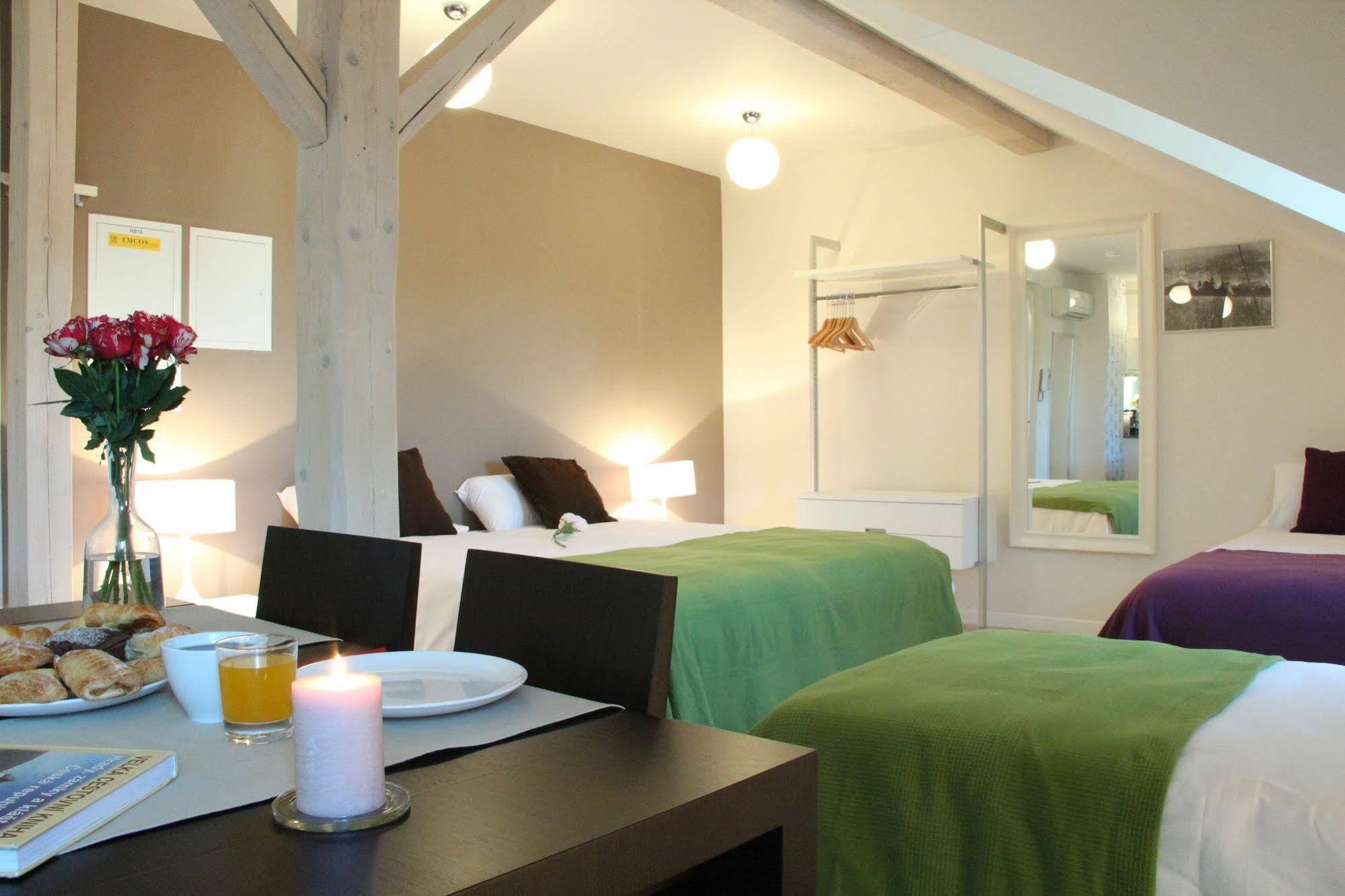 Central Prague Apartments Экстерьер фото