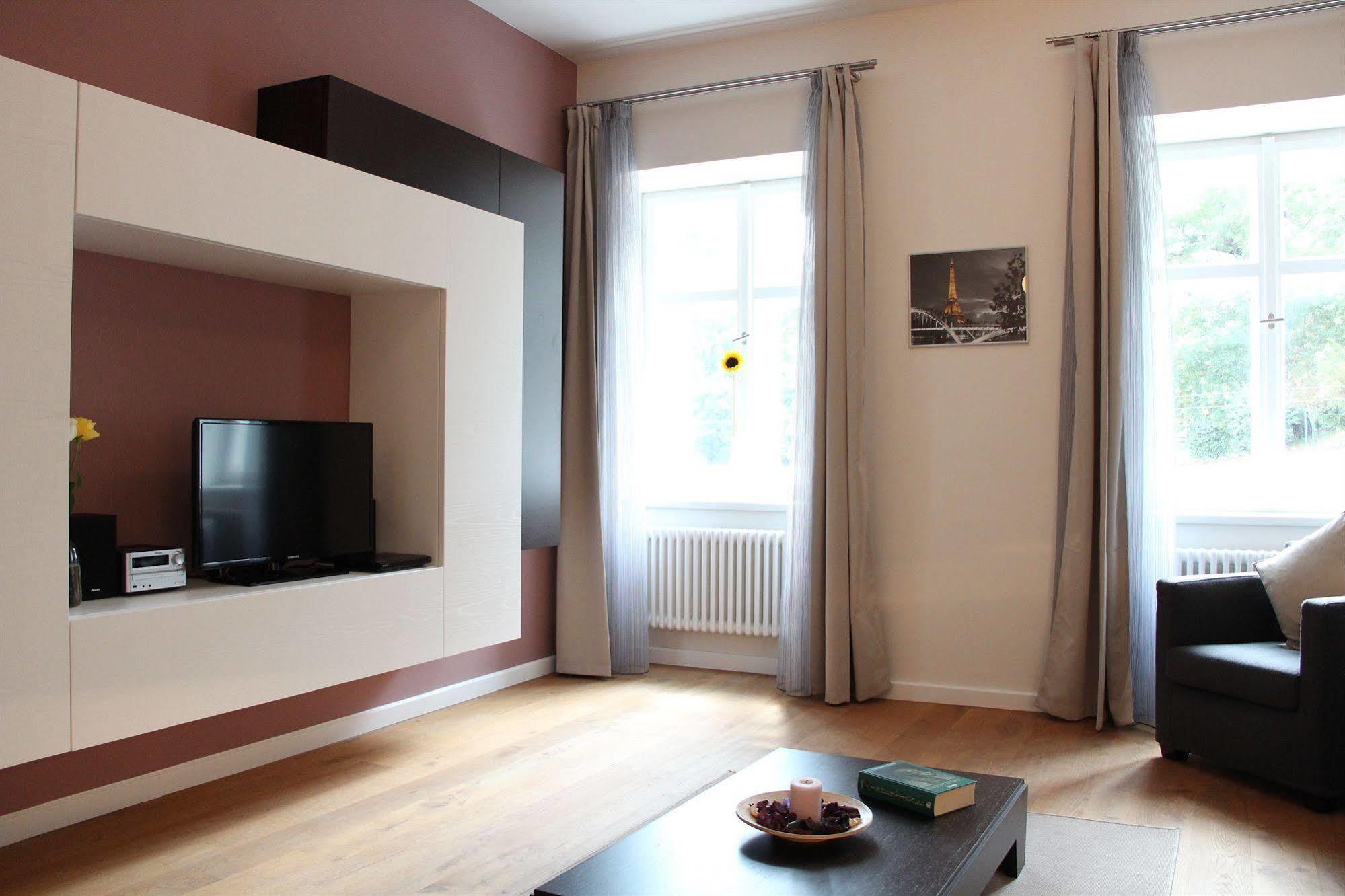 Central Prague Apartments Экстерьер фото